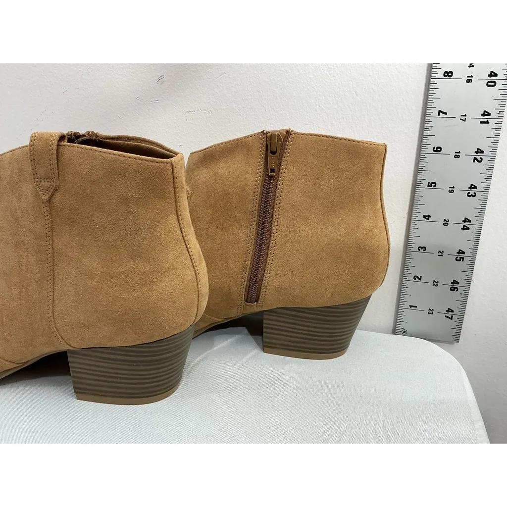 Womans Old Navy Ankle Boots 11 Brown Side Zip Block Heel - Image 4