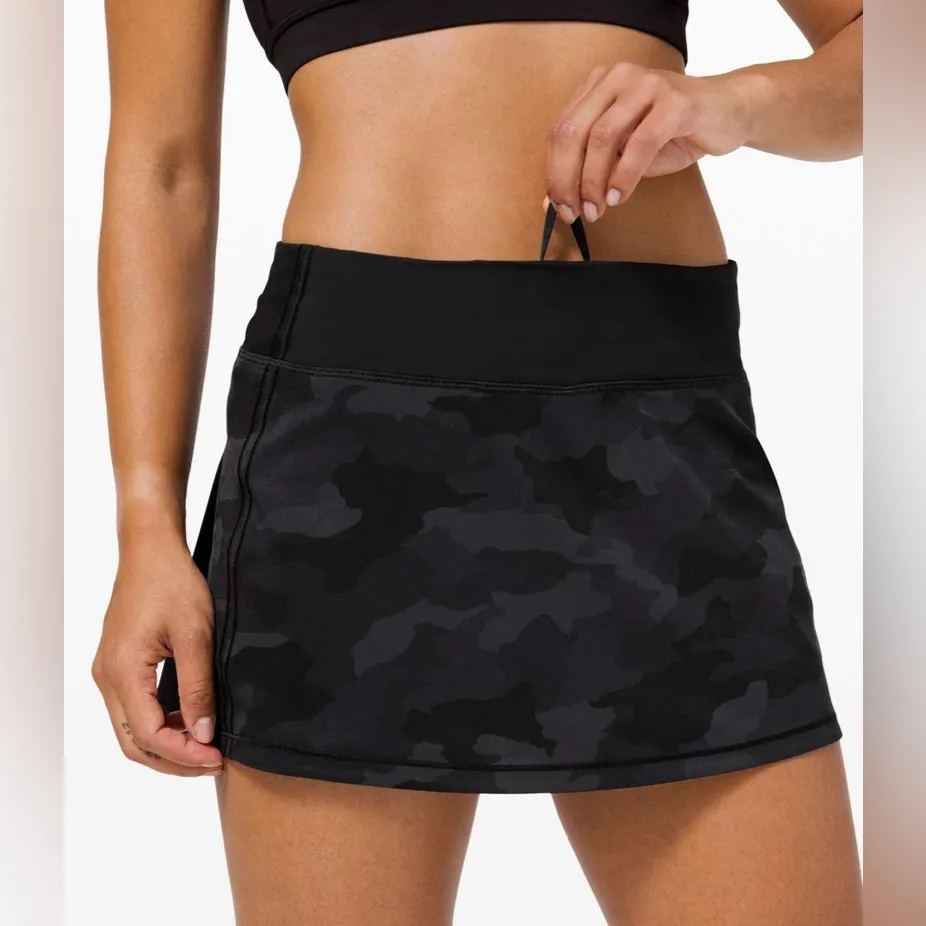 Lululemon Pace Rival Mid Rise Skirt Heritage 365 Camo Deep Coal Multi/Black Sz 8 - Image 3