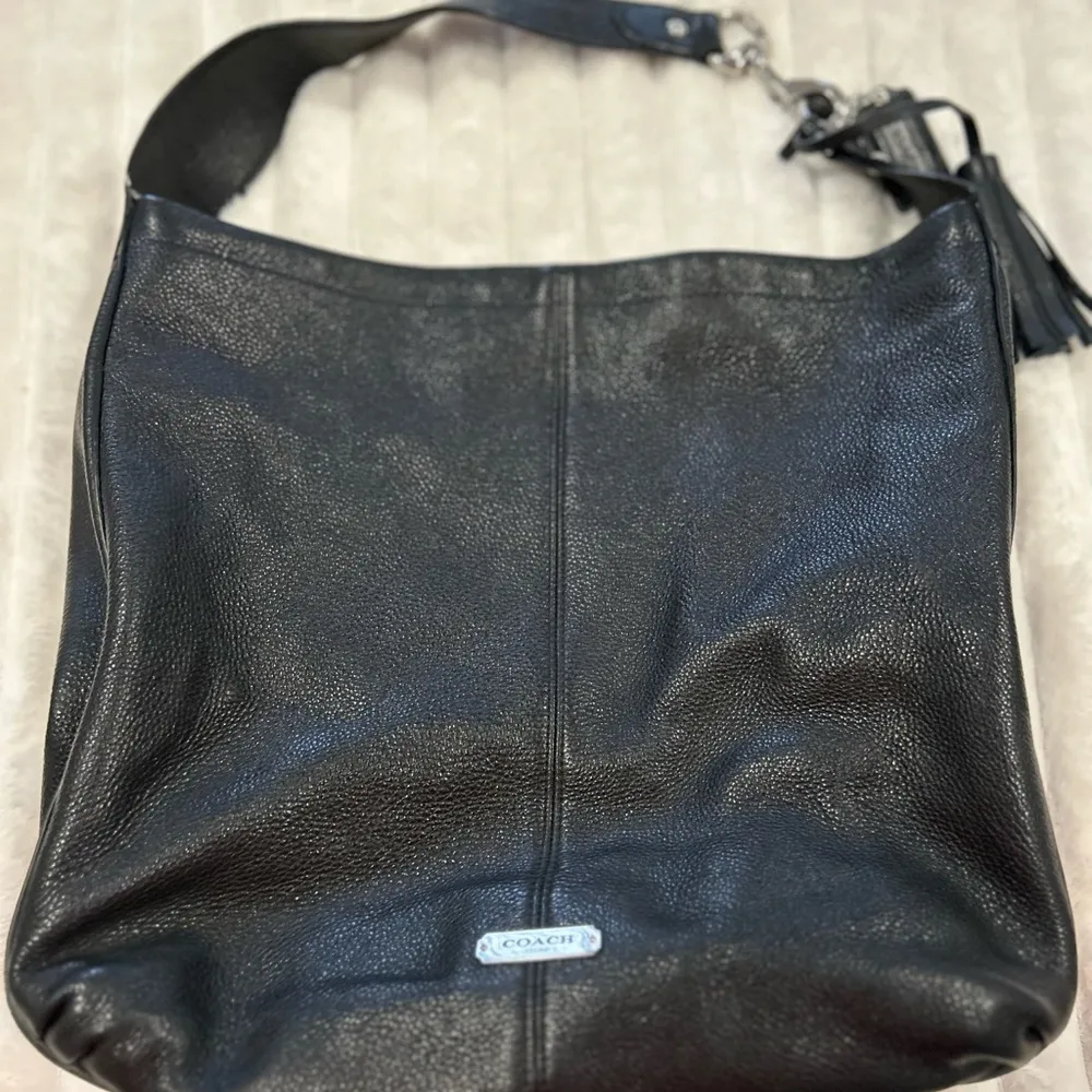 Coach  Avery hobo bucket bag - Image 3