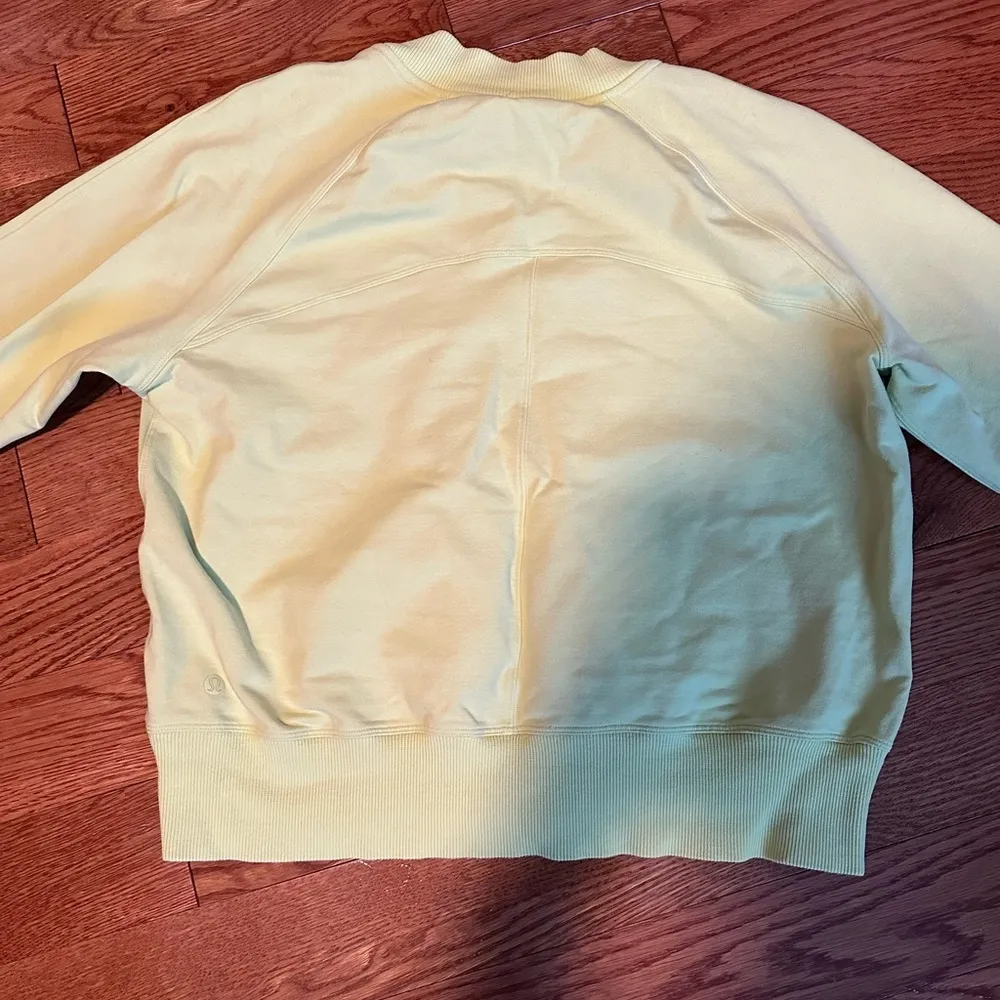Lululemon crewneck - Image 8