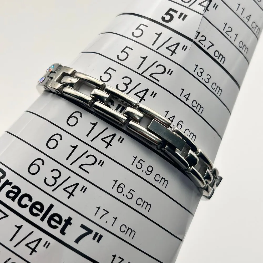 Mudd Silver Tone Crystals Women’s Quartz Watch Working New Battery - Image 8