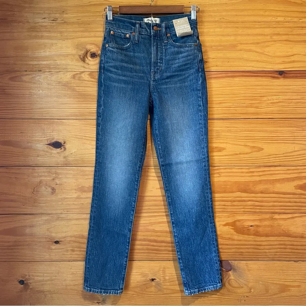 The Perfect Vintage Jean in Decatur Wash 23 NWT - Image 2