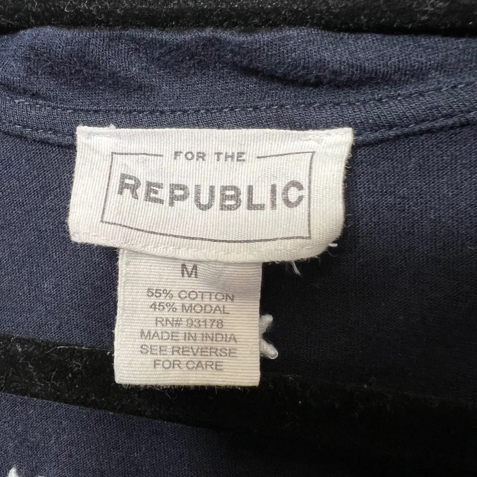 For The Republic‎ Women's M Navy V-Neck T-Shirt White Star Print Cotton Modal - Image 2