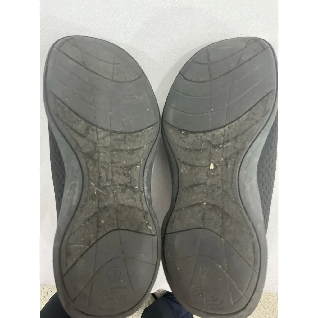 Womans Athletic Works Size 7 Black Lace Up Athletic Jogging Sneakers Wmaw42ca004 - Image 7