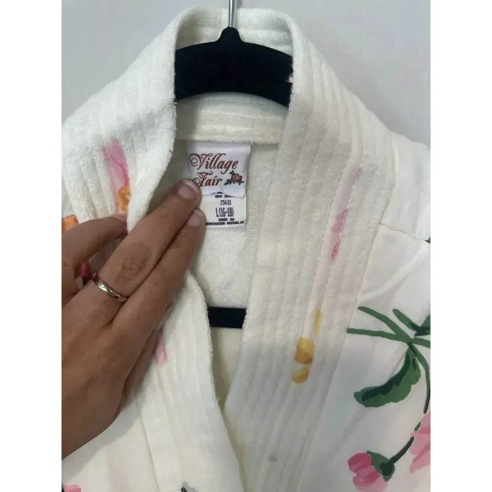 VILLAGE FAIR Bathrobe Vintage Floral Pink Robe Size Large 1495 - Image 6