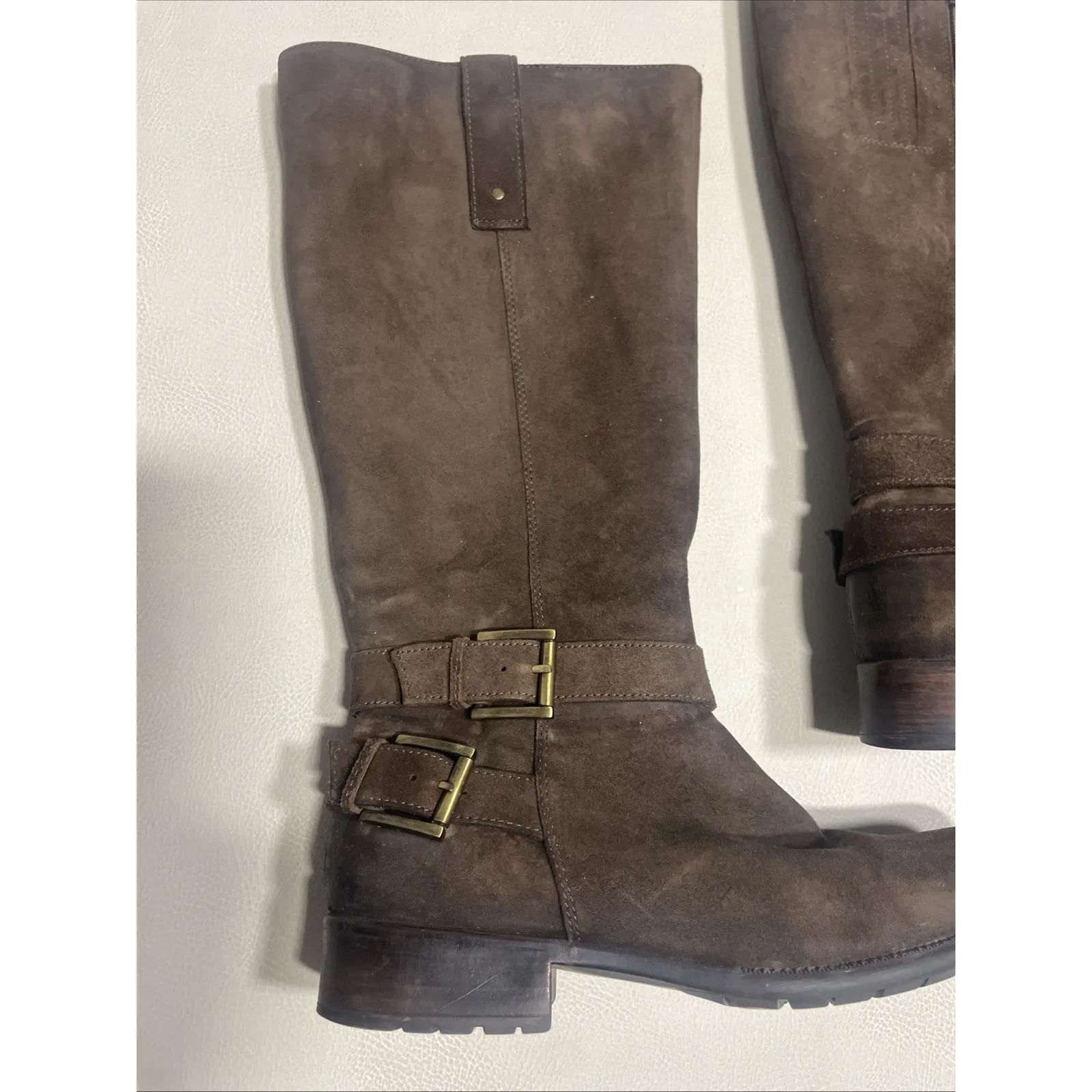 Clarks Women's Plaza Steer Leather Zip up Boots Size: 9 Brown Buckles - Image 2