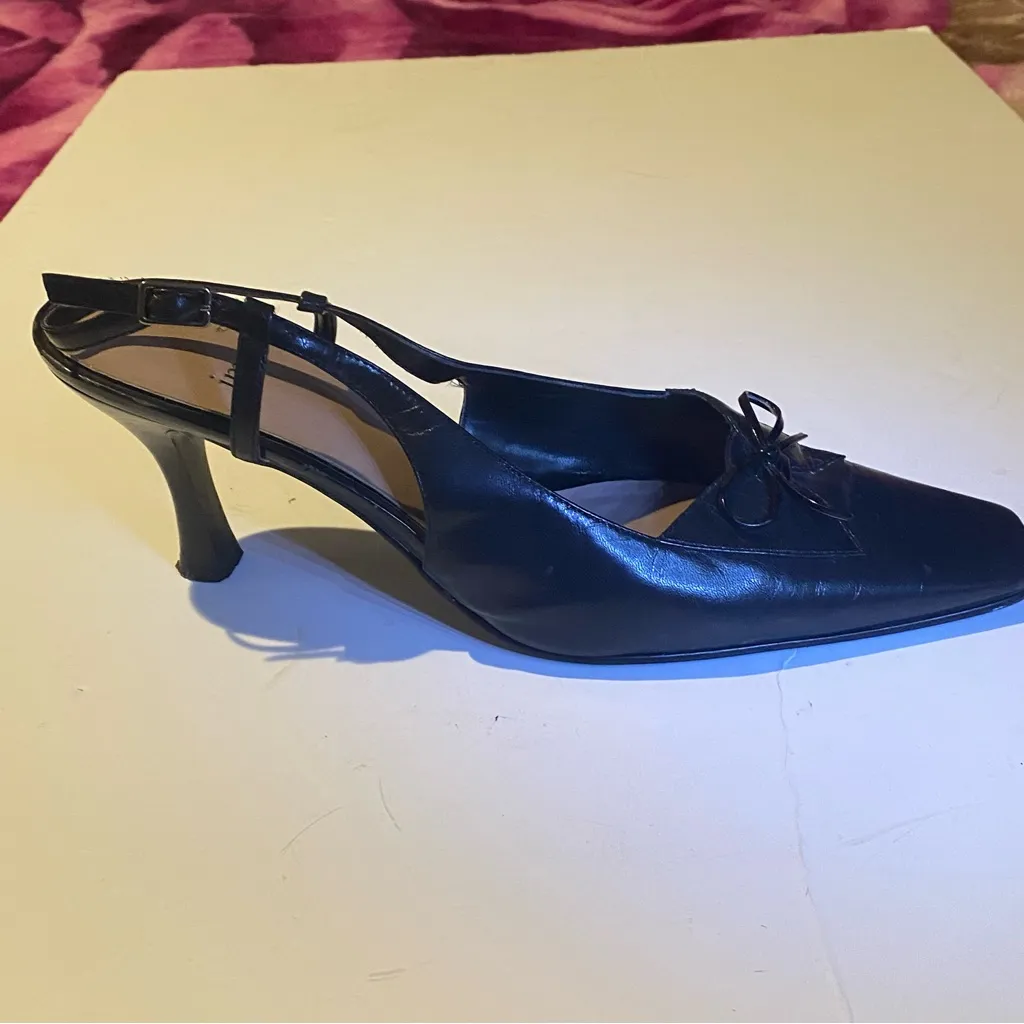 Impo Women's 9M Slingback Heels Shiny Toe Dress Shoes With Bows - Image 4