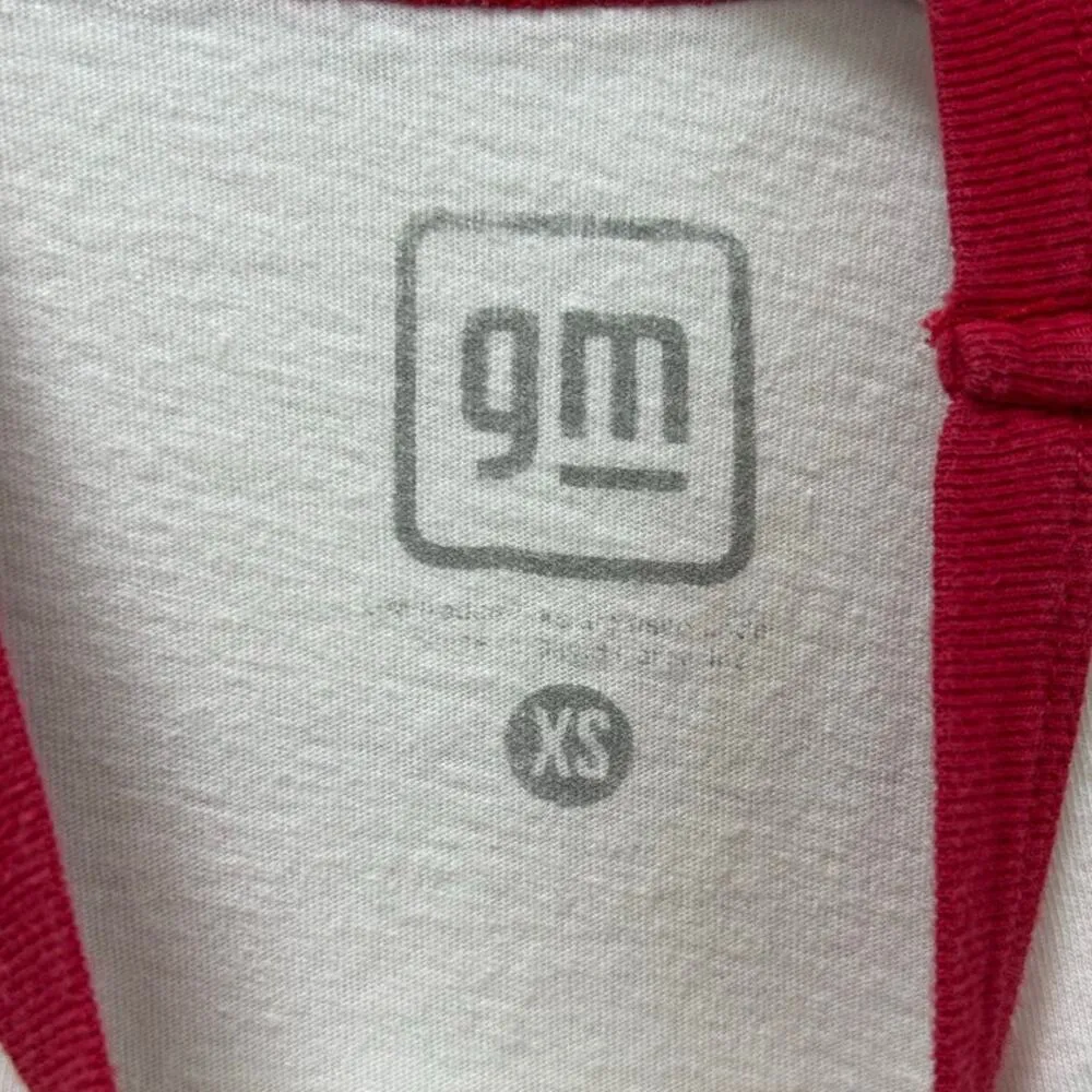 GM Camaro White Cropped Tee size XS - Image 3