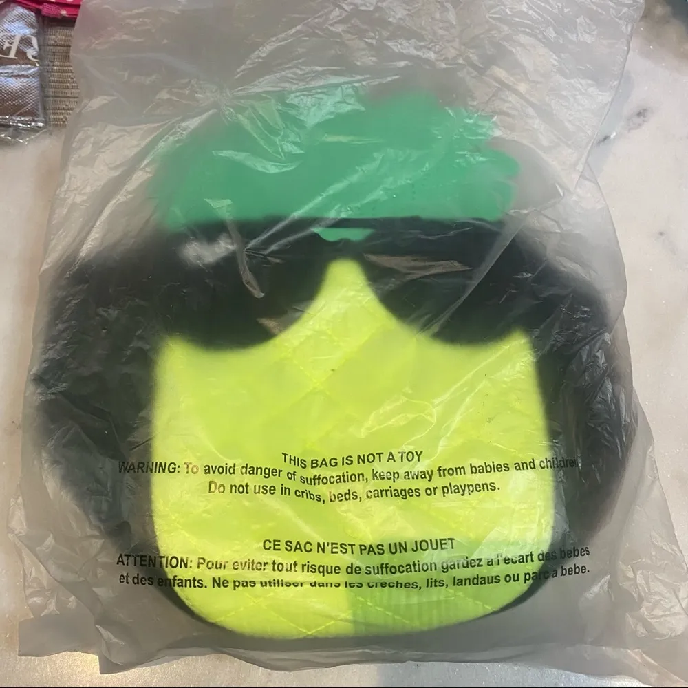 Victoria’s Secret pineapple cooler - Image 3