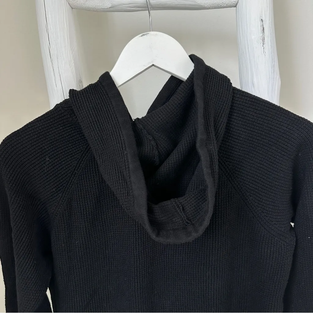 MICHAEL Michael Kors Black Ribbed Hoodie Sweater w Gold Accents Size Large - Image 3