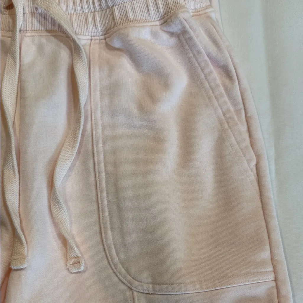 Fabletics Light Pink Cargo Pants Size Small EUC - Image 5