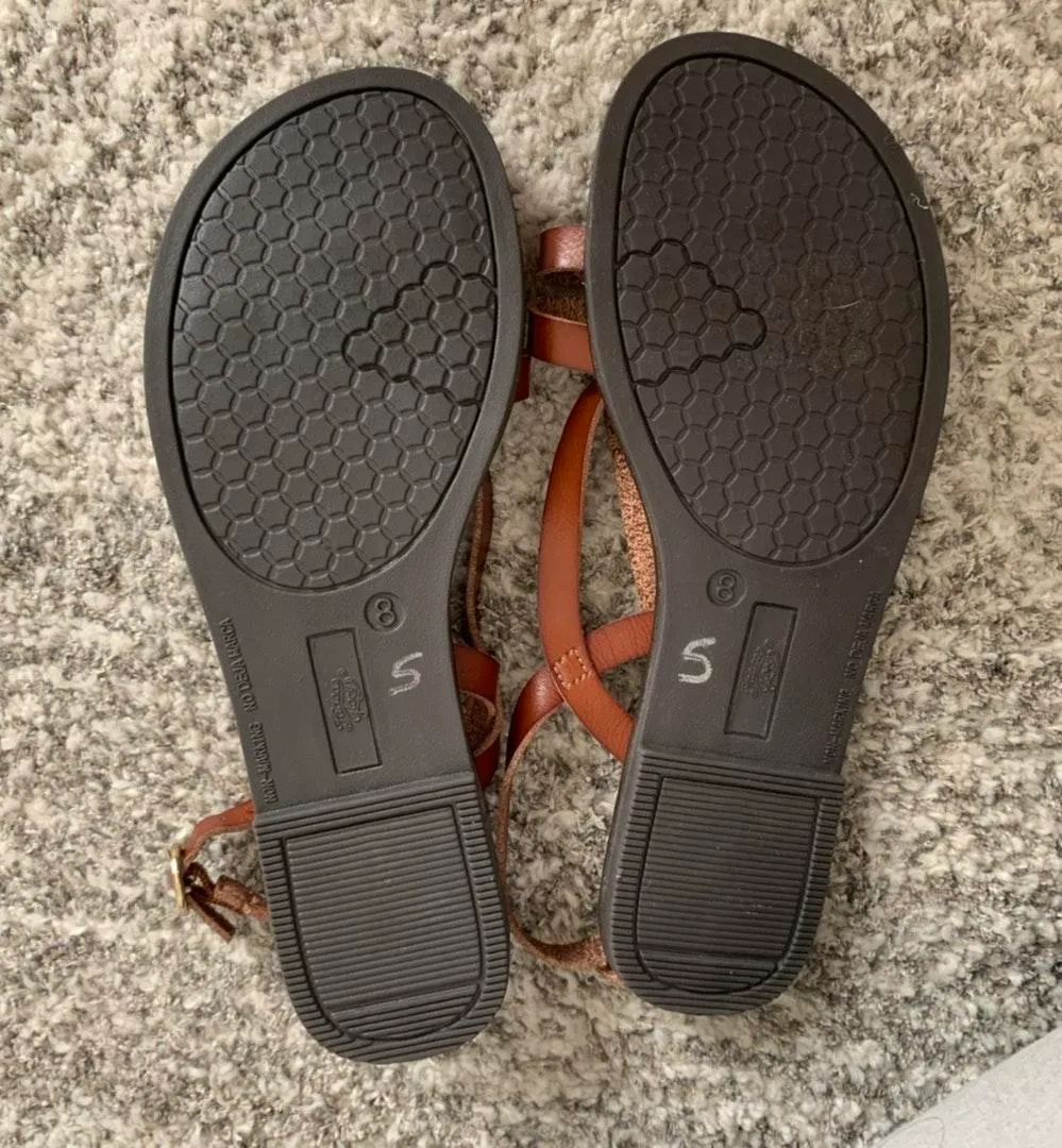 NWOT Brown Strappy Sandals - Image 5