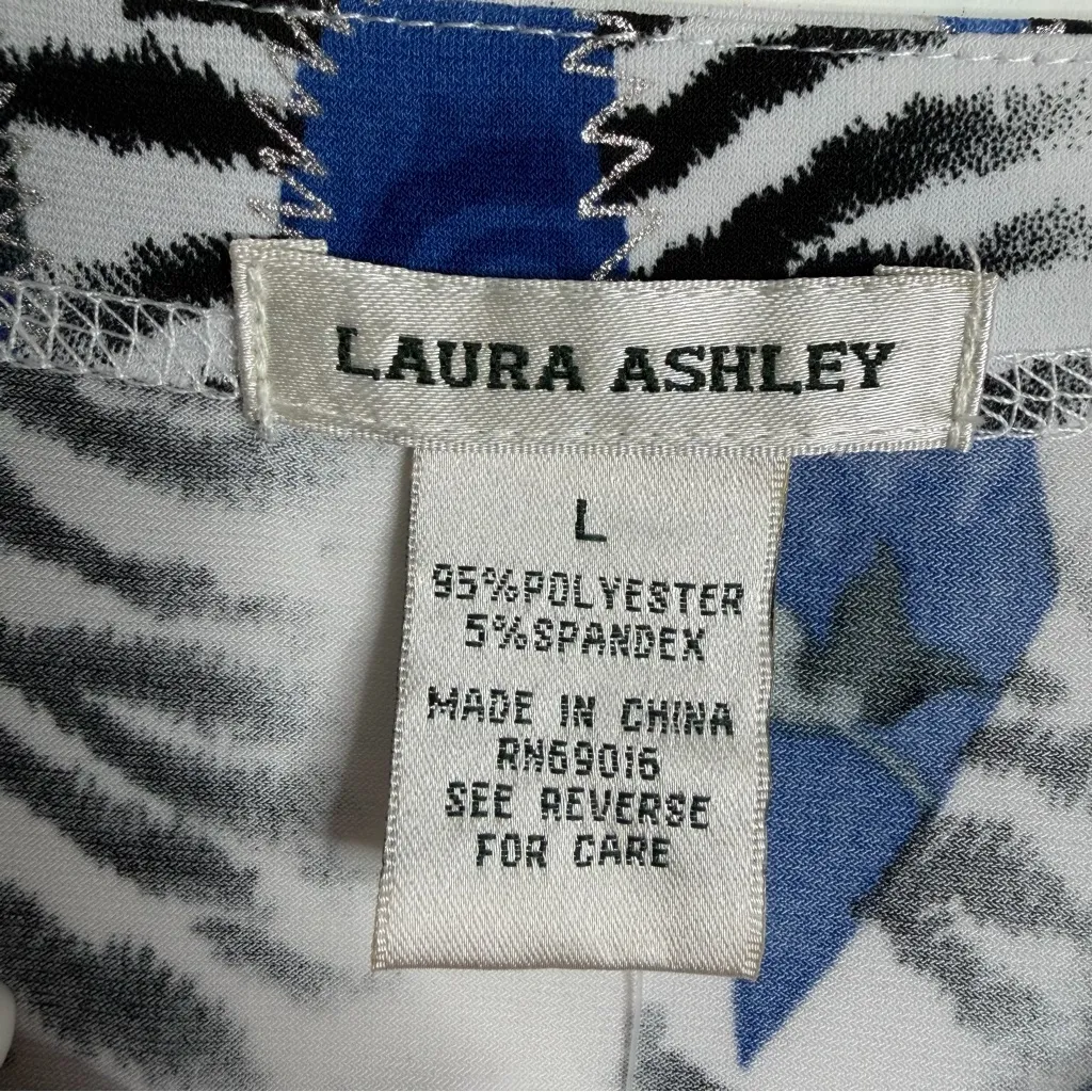 Laura Ashley Trip Ready Knit Cardigan Large White Blue Black Button Front NWT - Image 4