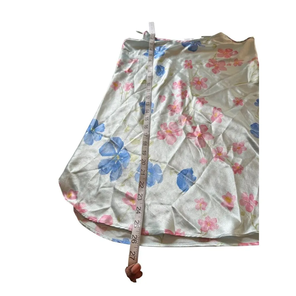 Secret Treasures women’s Pastel Color Floral Slip NightGown Size M - Image 6