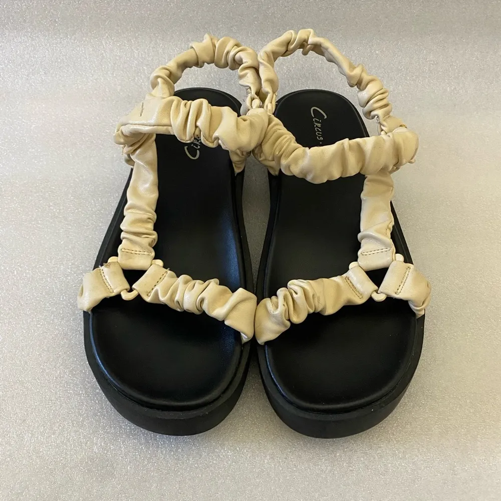 Circus by Sam Edelman Harlene Platform Sandals Ivory Black size 9 - Image 2