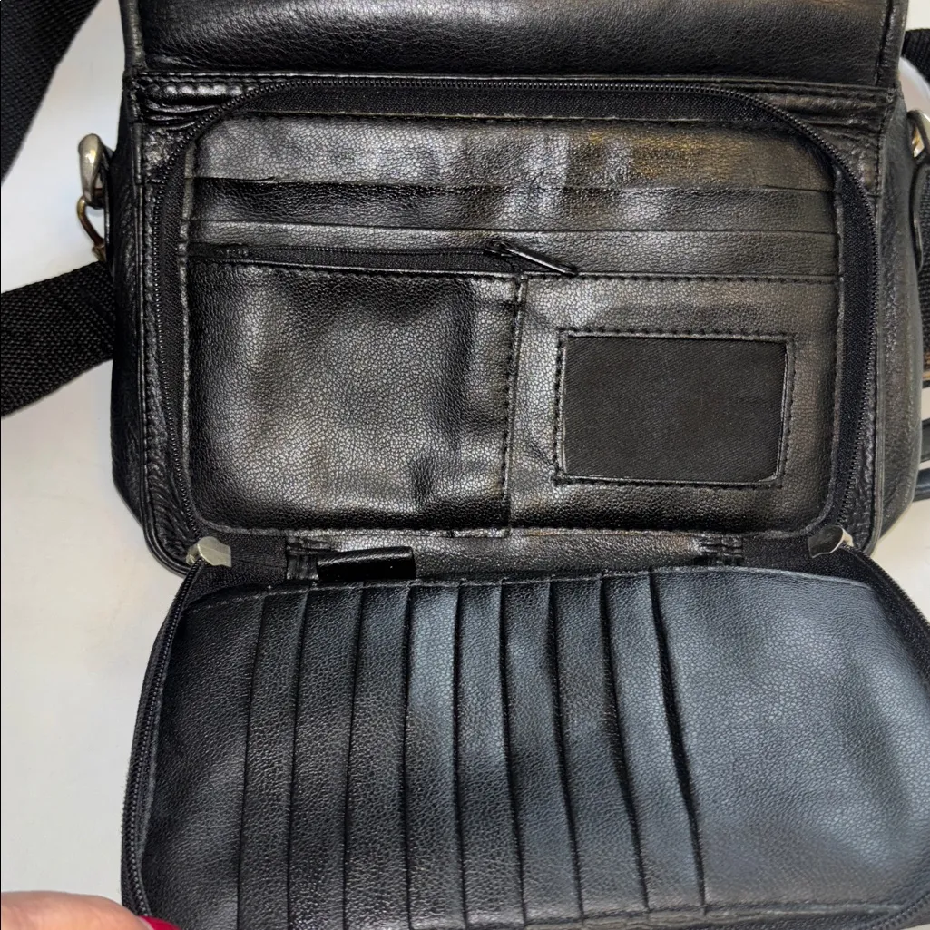 EAST WEST BRAND BLACK LEATHER MINI MESSENGER BAG/WALLET/TRAVEL BAG TOP HANDLE - Image 8