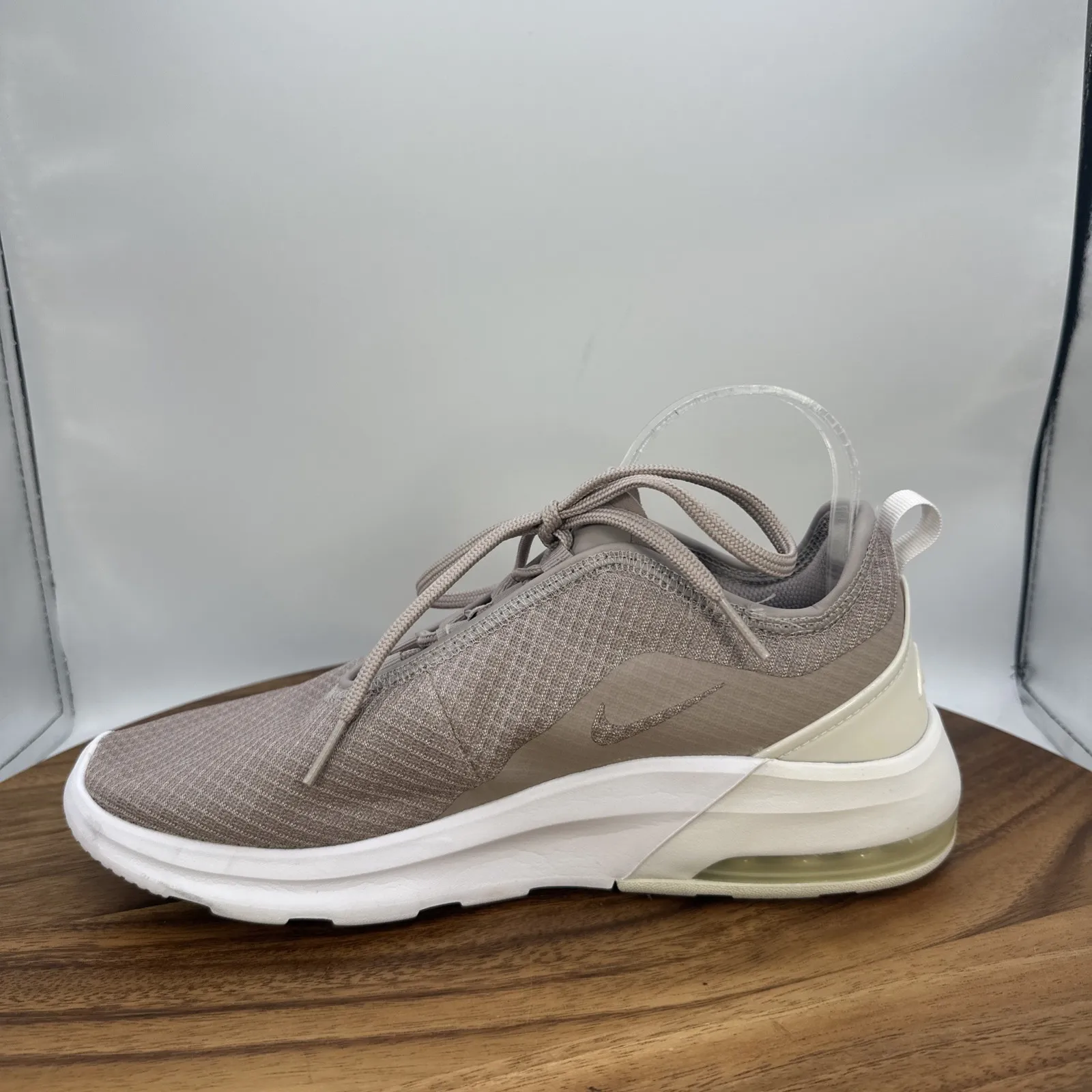 Nike Air Max Motion 2 Low Top Shoes Sneakers Beige AO0352-203 Women's 9 - Image 6