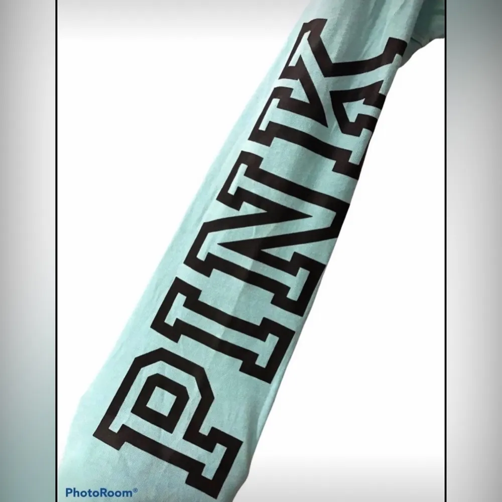 VS PINK Long Sleeve Top w/ V-Cut Back - Size: Large - Image 3