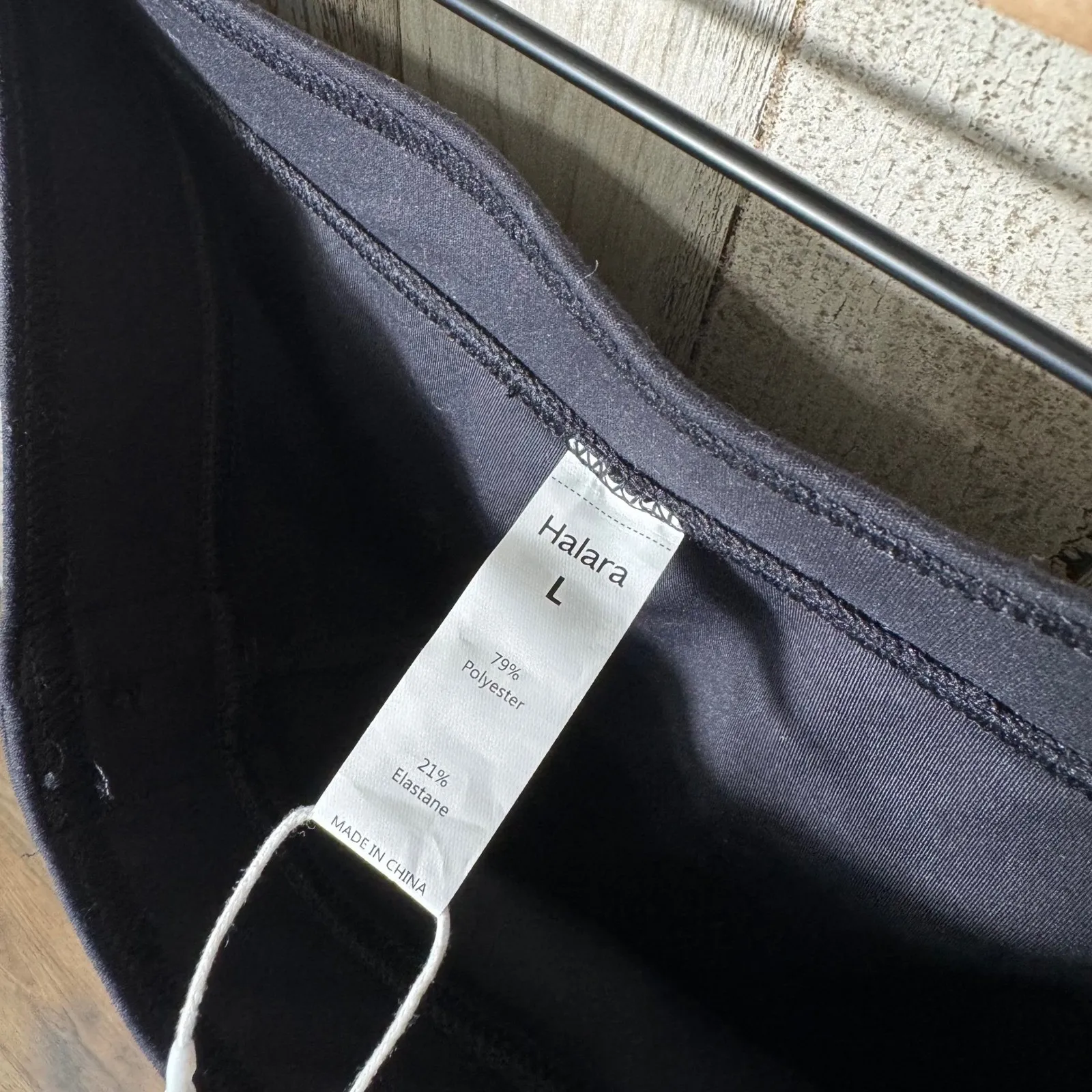 Halara High Waisted Button Pocket Straight Leg Casual Pants Womens Large NEW - Image 7