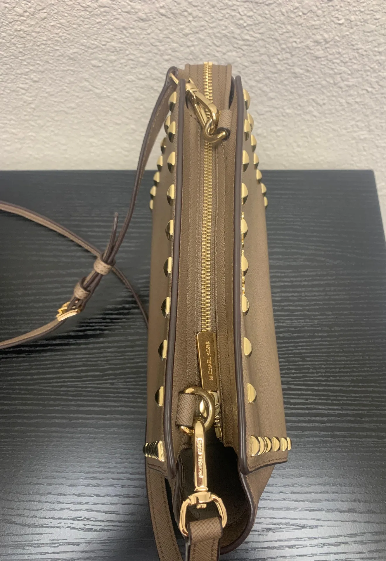 Michael Kors Crossbody Handbag - Image 4