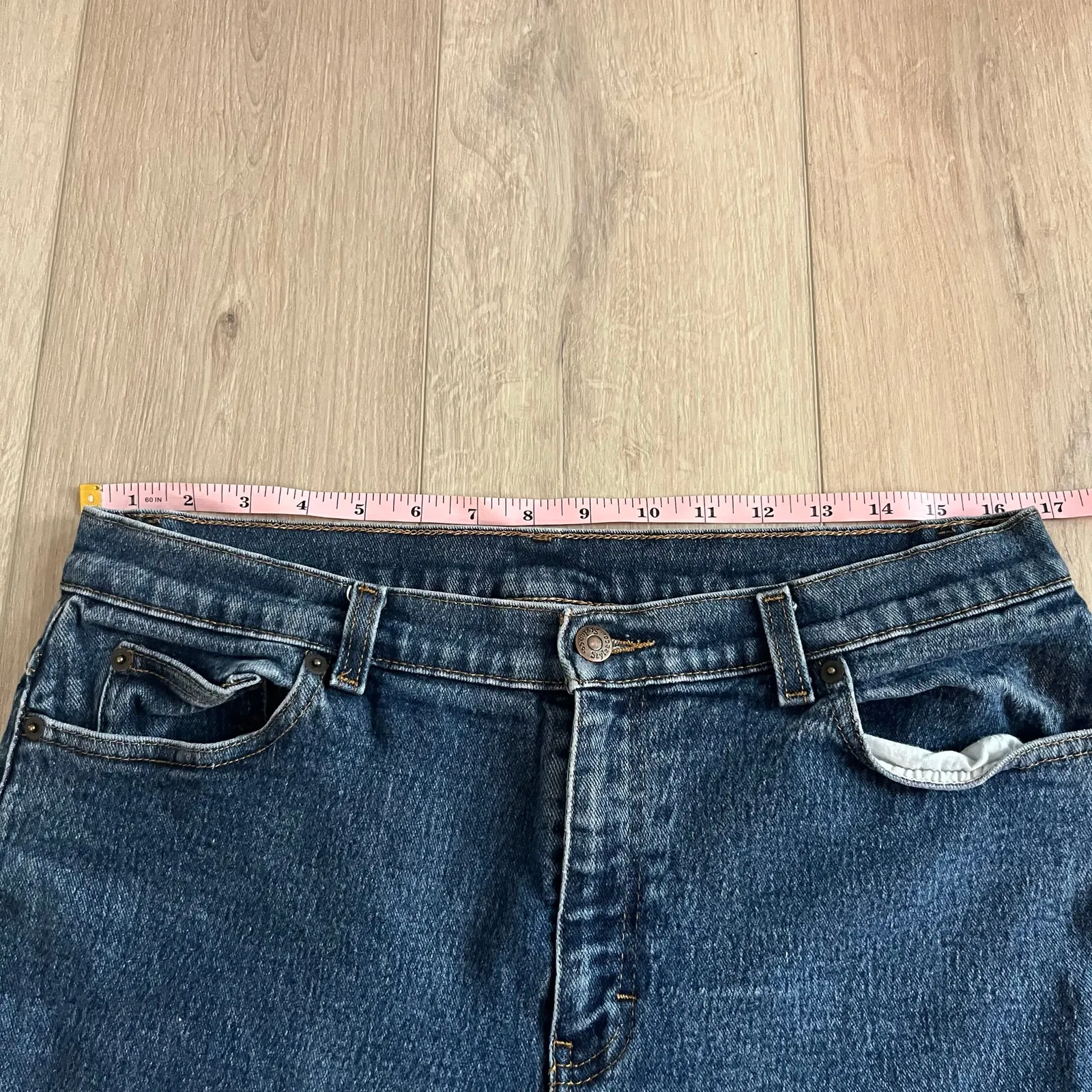 Style & Co Women’s Straight Leg High Rise Jean Size 14 - Image 5