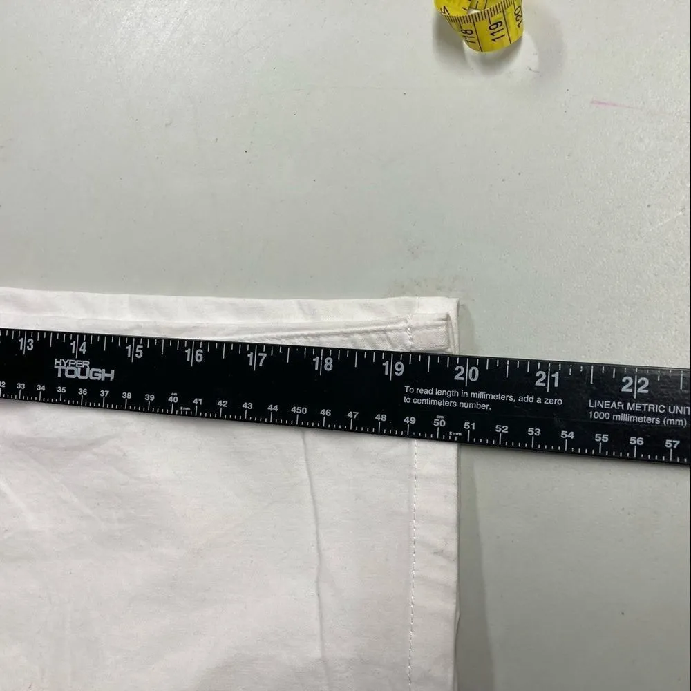 CHRISTOPHER & BANKS Women’s White Jean Capri’s, Size 12, Belt loops, 5 pockets - Image 7