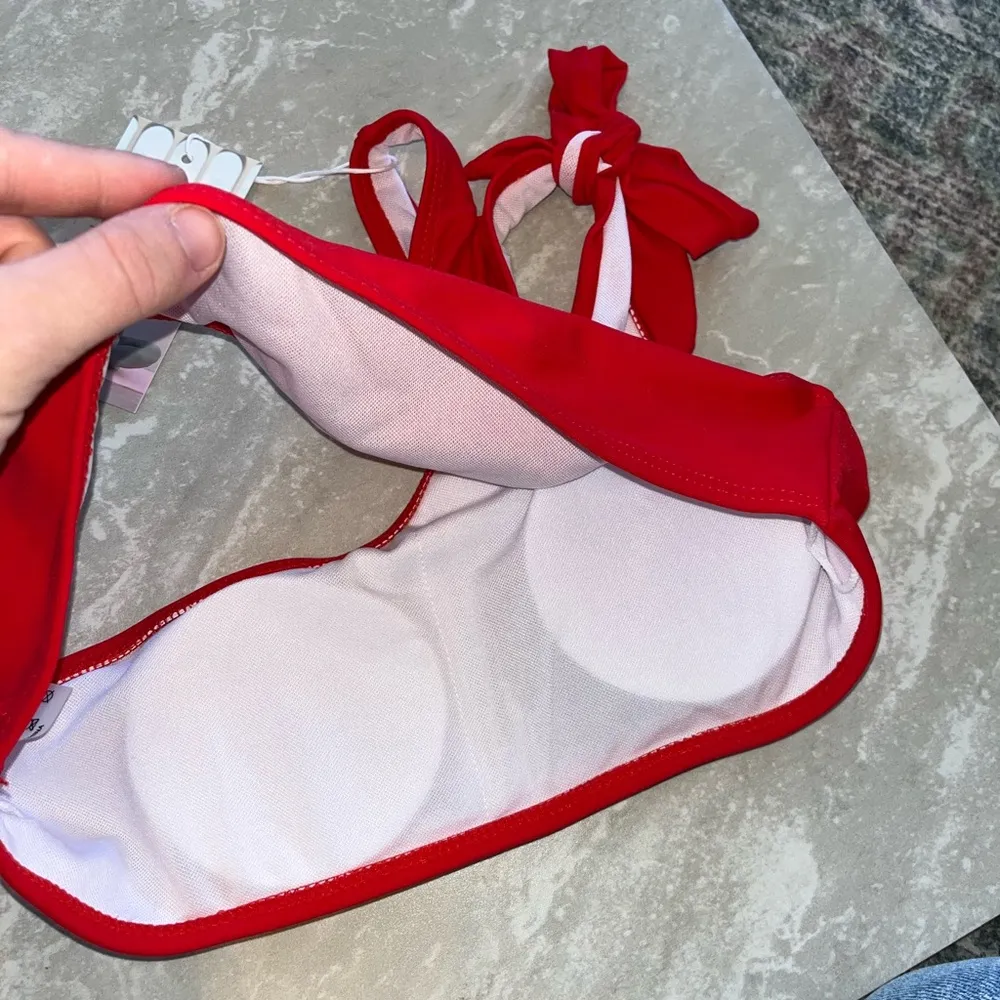 Halara NWT Red One Shoulder Bikini Top- Size XS - Image 8