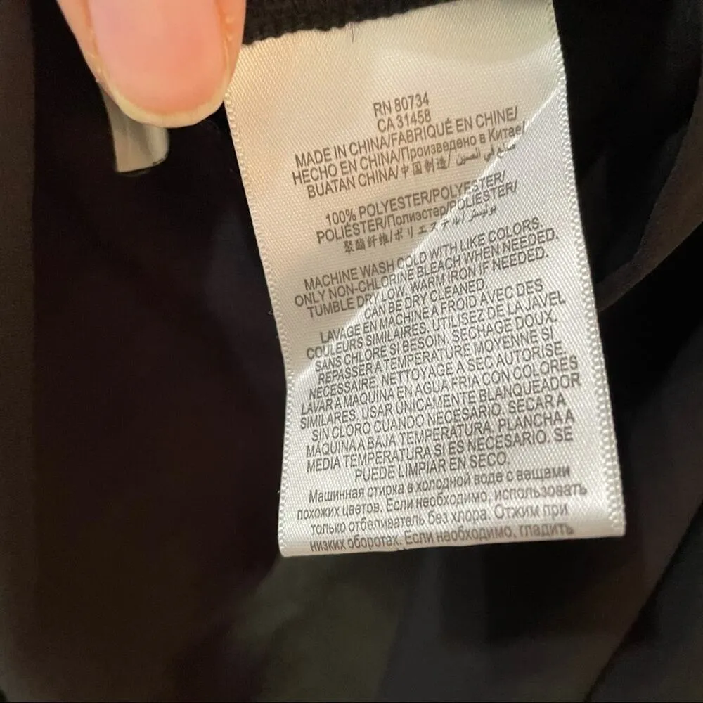 BCBGMAXAZRIA Black Draped Front Tunic Top Womens M Blouse Classy Sleeveless - Image 4