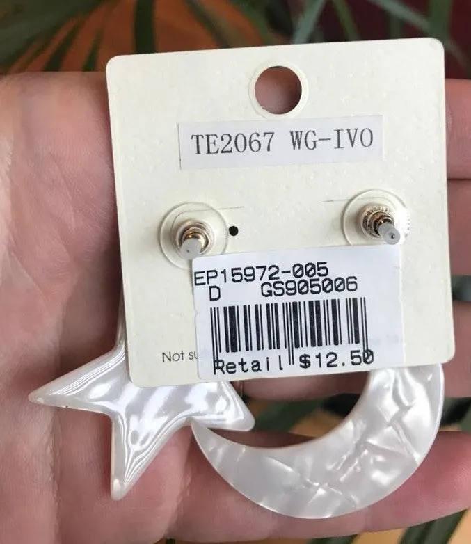 Moon And Star Earrings White - Image 3