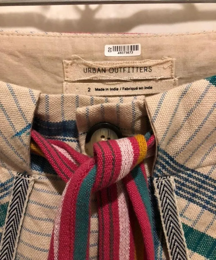 Urban Outfitters NEVER WORN shorts - Image 3