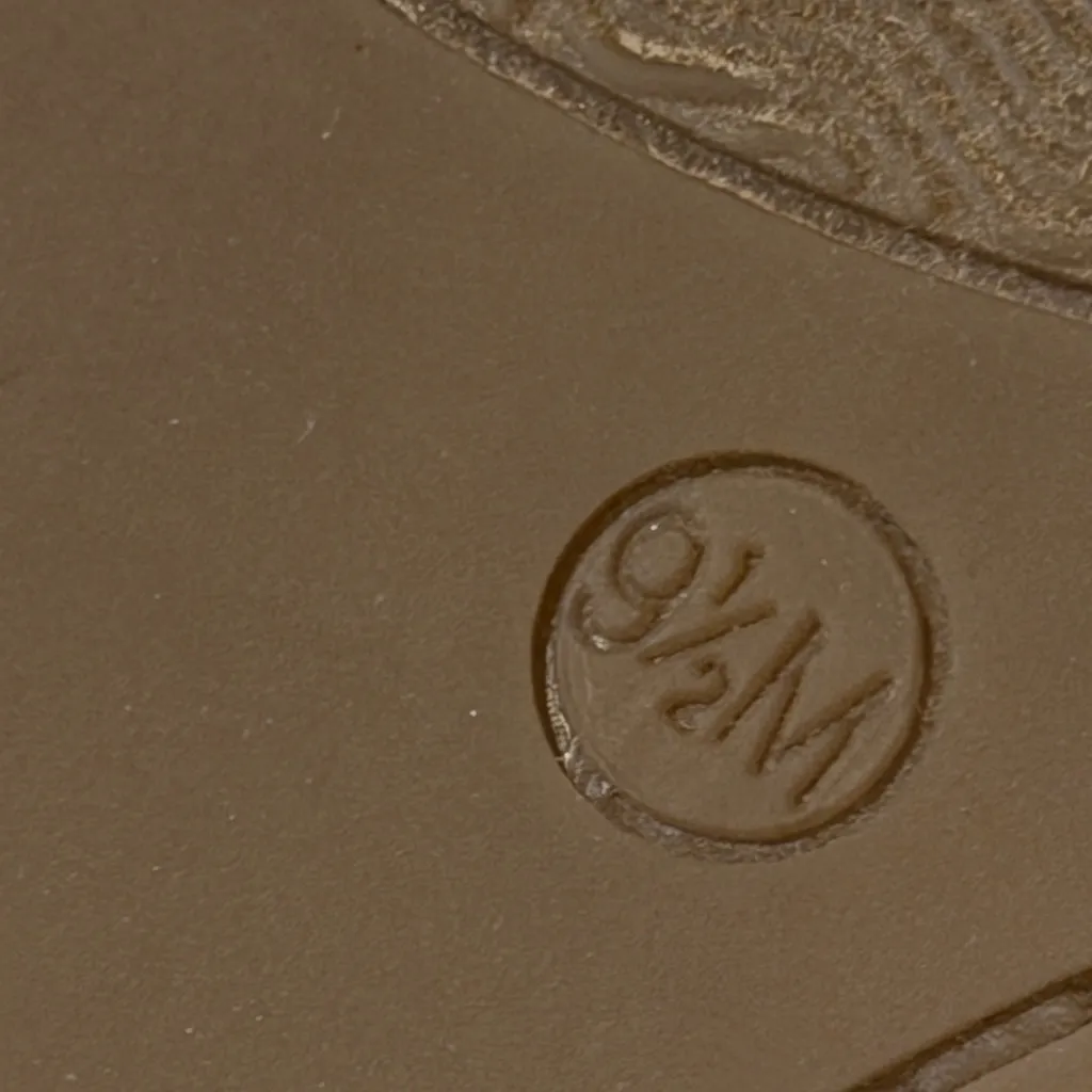 Tommy Hilfiger Women's Nilsa Sandal Red And Tan Size 9.5  Wedges Close Toe - Image 9