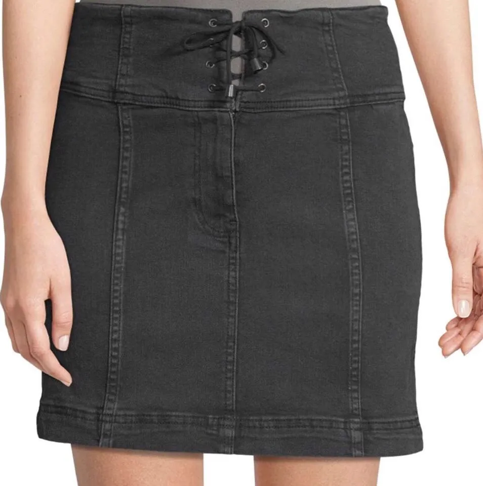 Modern Femme Lace Up Black Skirt - Image 2