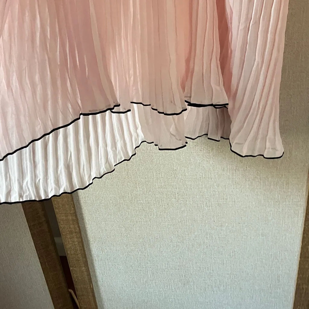 Daisy Fuentes Black and Pink Chemise medium - Image 10