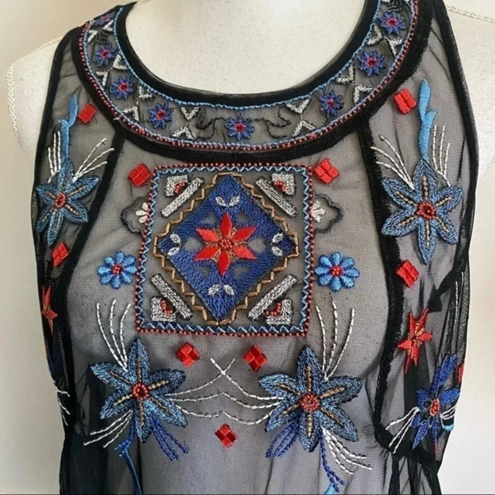 Lauren Conrad • Black Sheer Ruffle Trim Embroidered Tank Top - Image 3