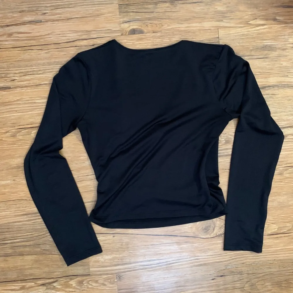 Fitted V Neck Wrap Ruched Top - Image 4