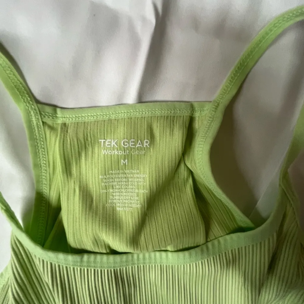 NWT TEK Tank - Image 2