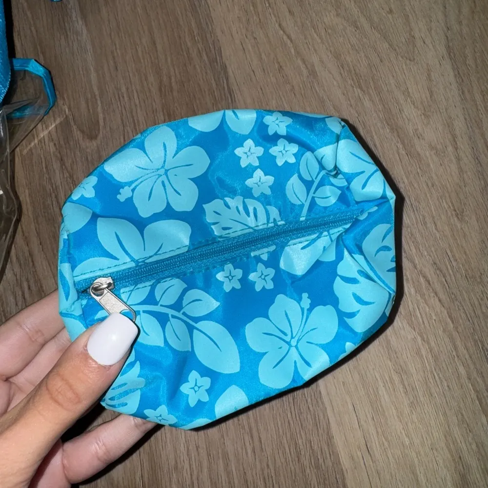 Y2K Blue Floral Beach Backpack - Image 6