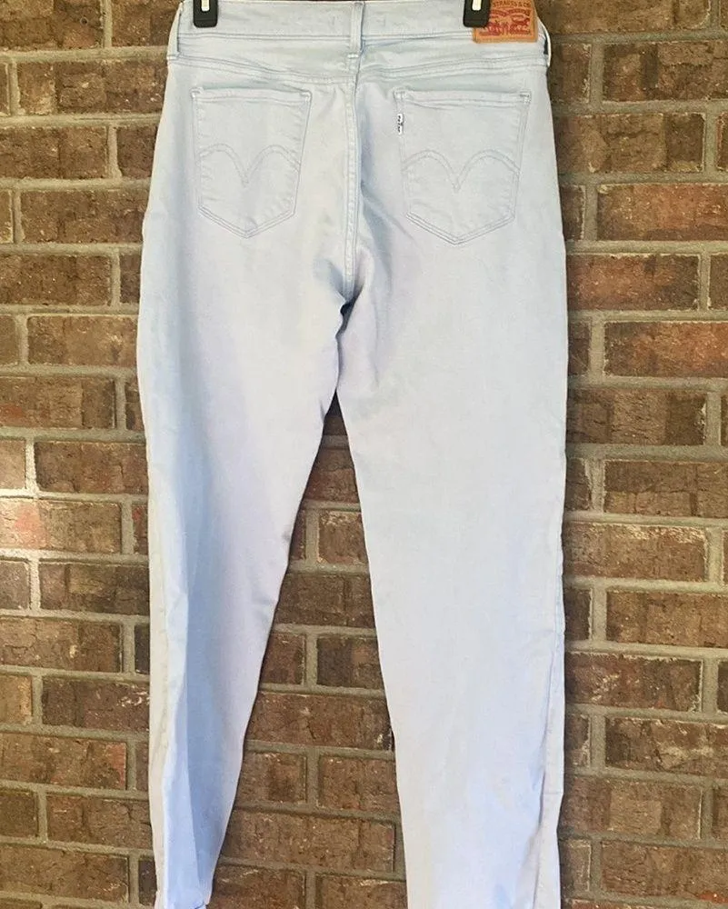 - Light Blue 505 straight Levis size 29 - Image 3
