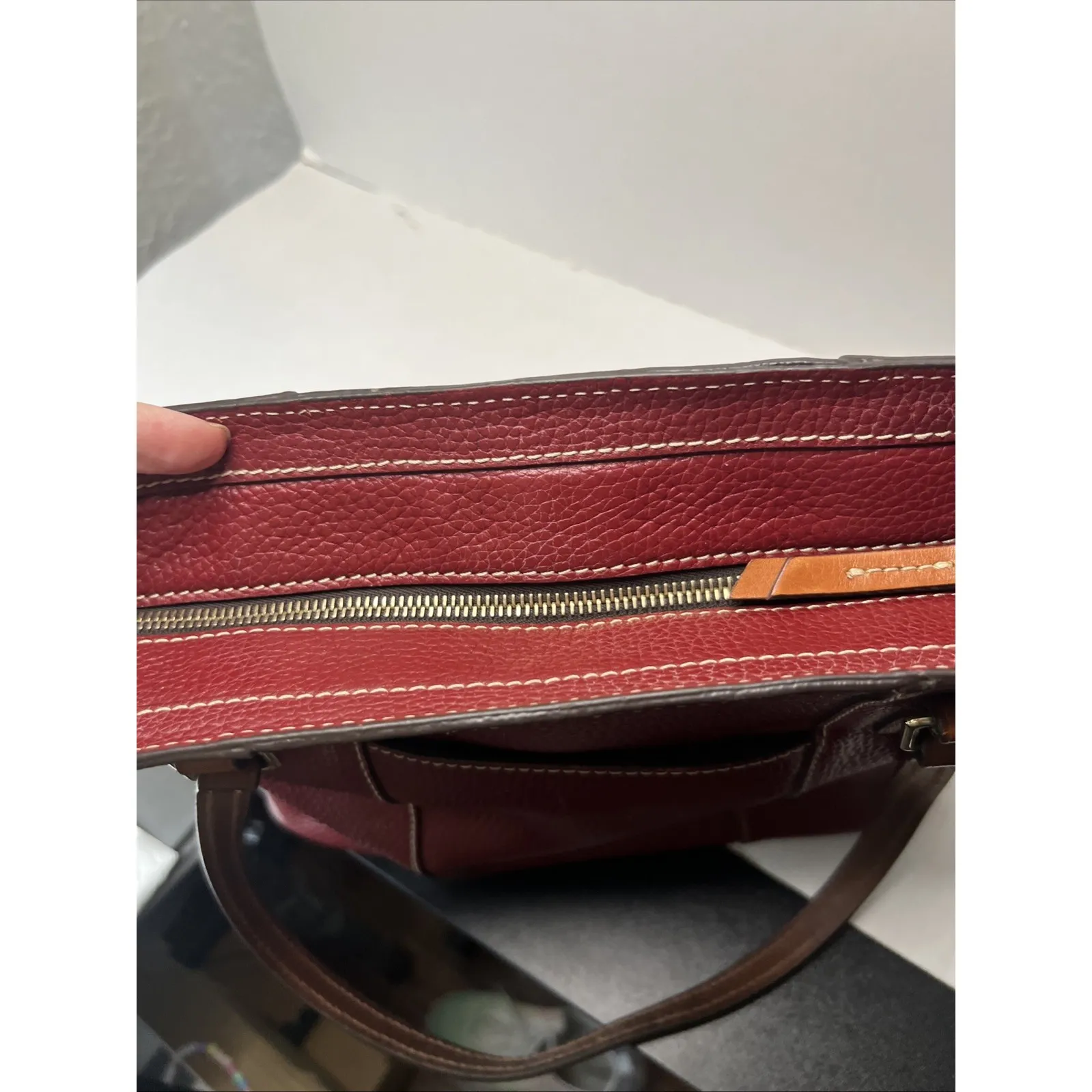 Dooney and Bourke Red Genuine Pebbled Leather Dual Handle Tote Bag Purse Y2K - Image 10