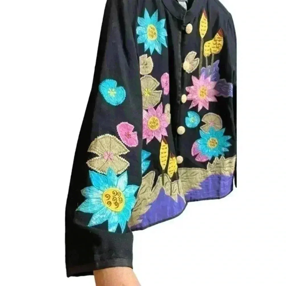 Indigo Moon Women's Embroidered & Embellished Button - Image 4
