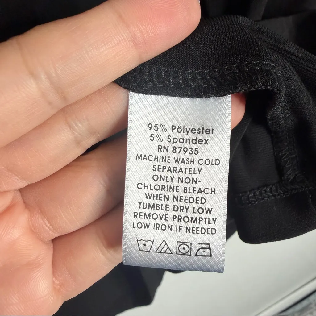 Susan Graver Solid Black Liquid Knit Tunic Tops Asymmetrical Stretch 1X Casual - Image 5