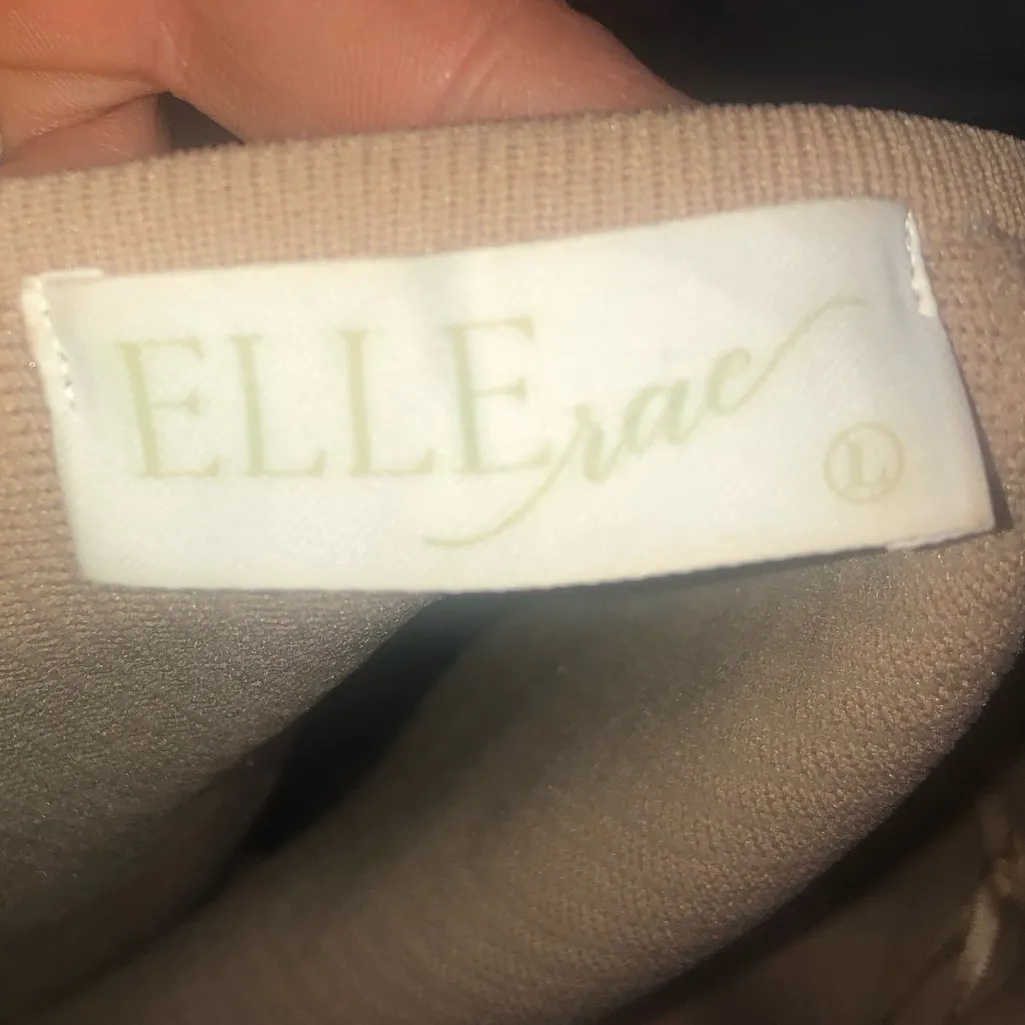 Elegant Beige Strapless Ribbed Top Tan Size L - Image 3