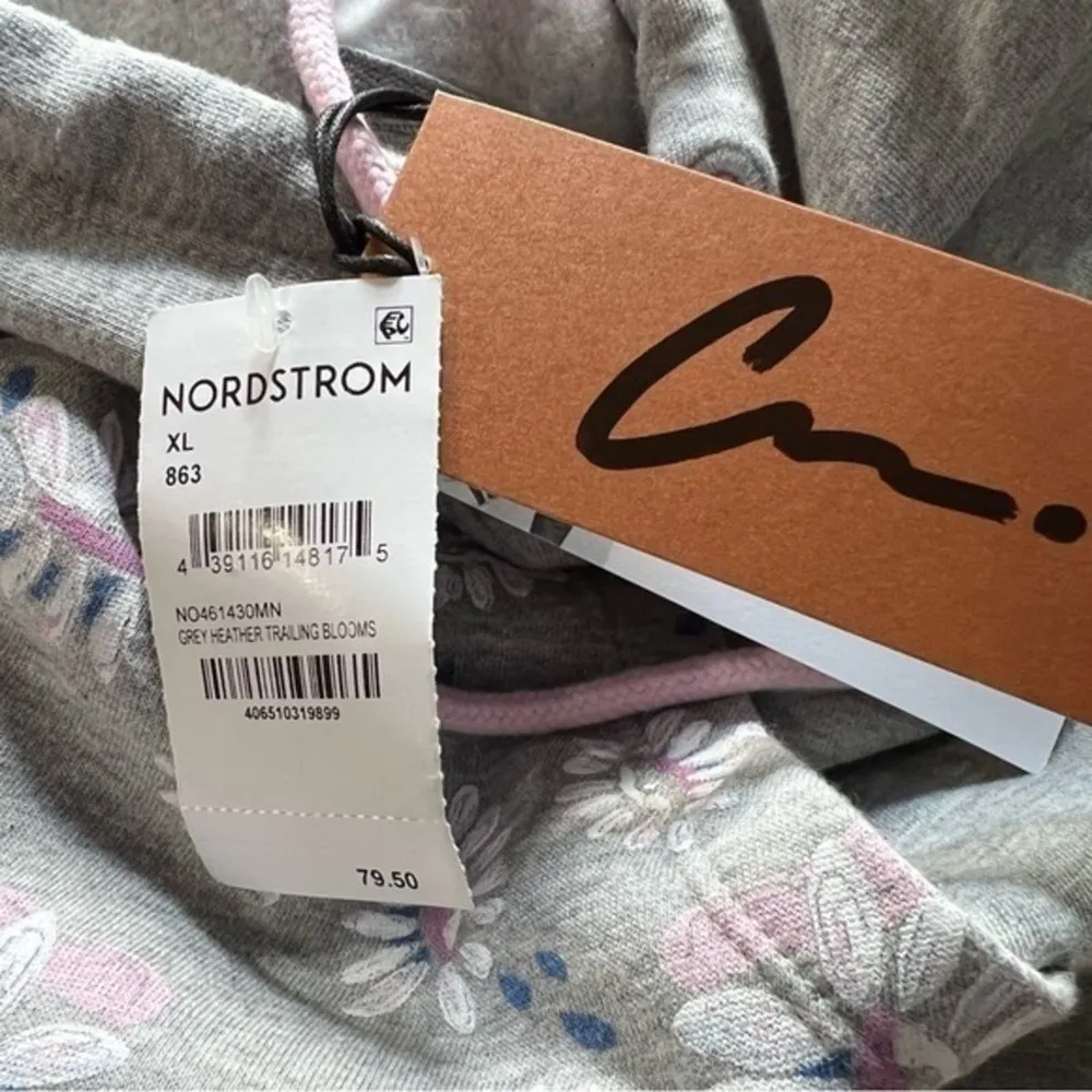 Nordstrom Cristina Martinez Gender Inclusive Gray Floral Graphic Fleece Hoodie - Image 6