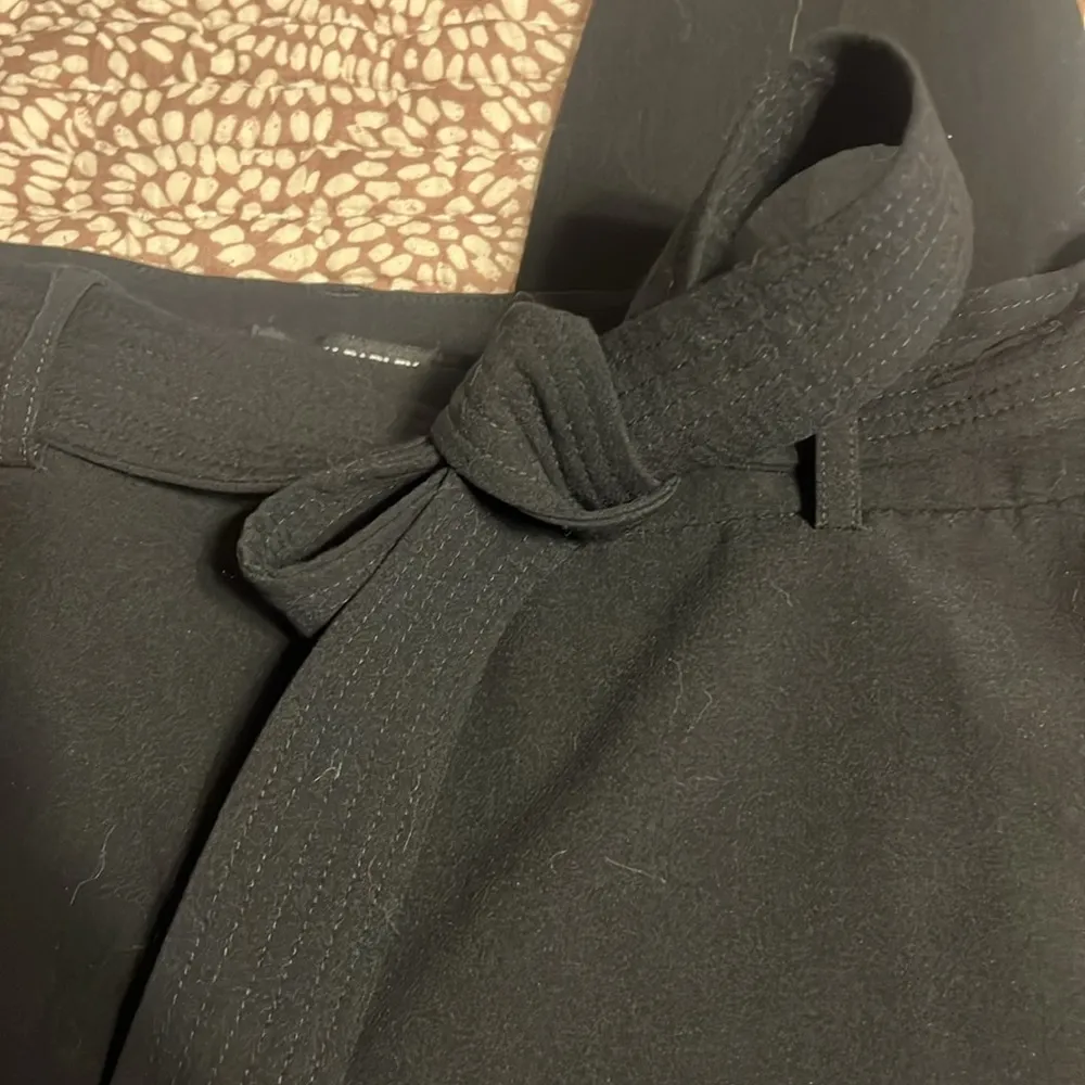 Hilary Radley black pants with tie belt; size 12 inseam 28 1/2 - Image 5