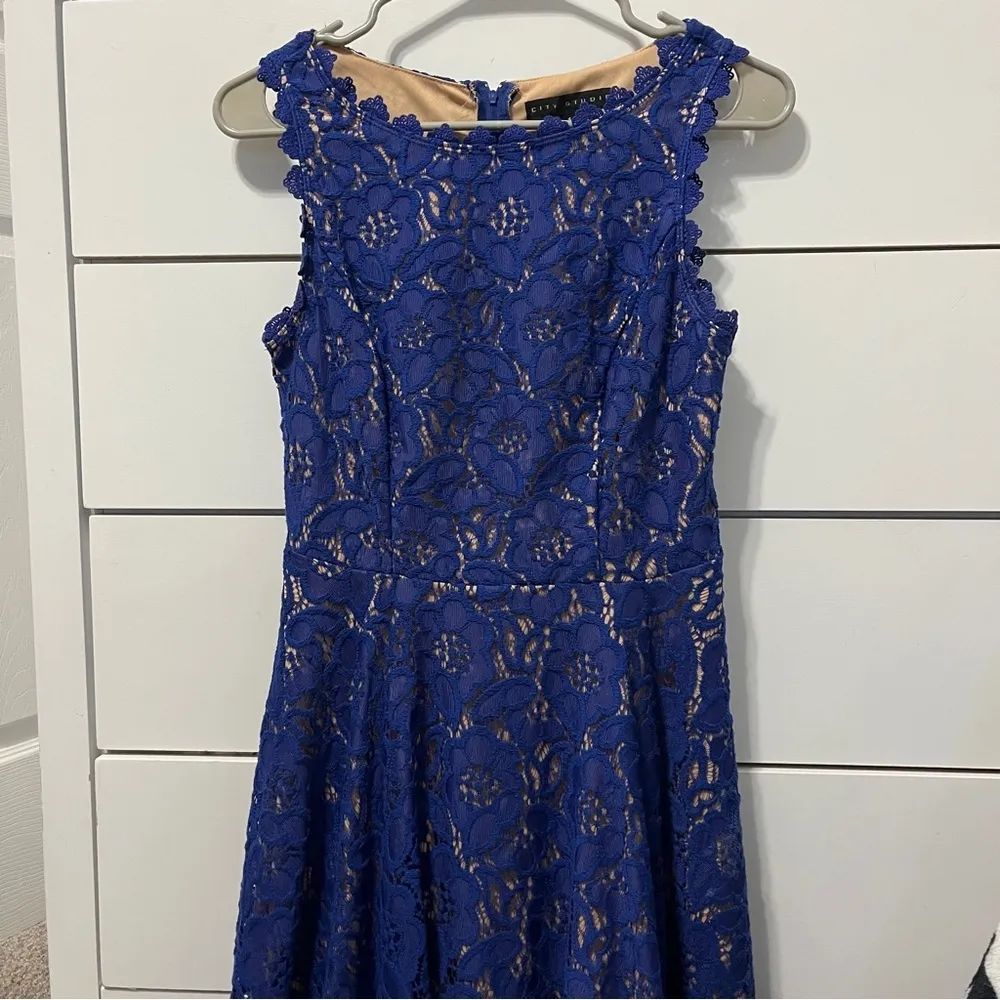 City Studio Blue Floral Dress - Image 3