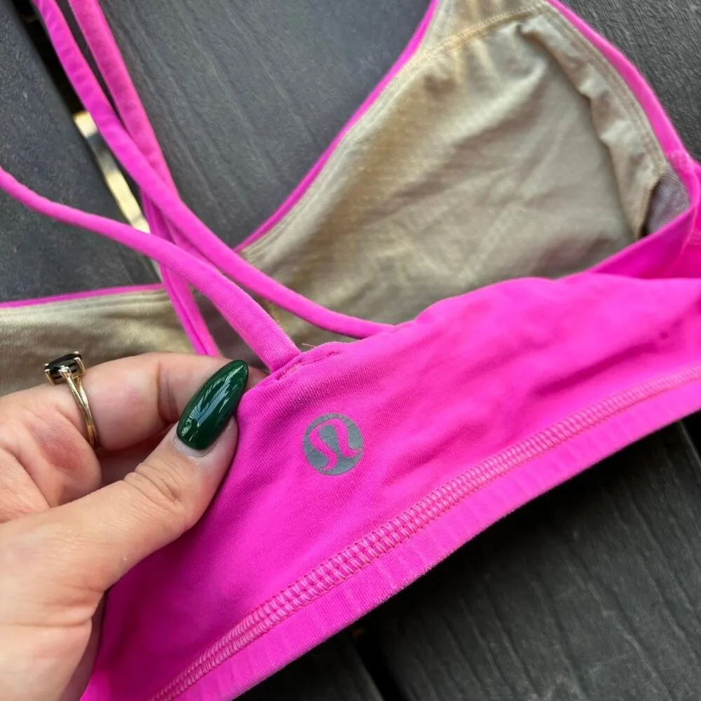 Lululemon Women's Pink Sports Bra - Image 2