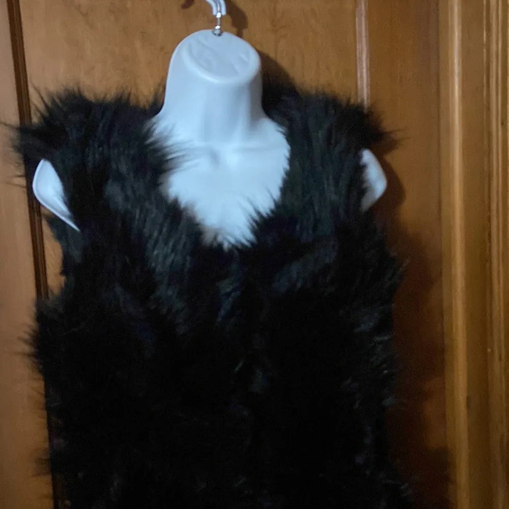 LA Coalition Faux Fur Vest - Image 2