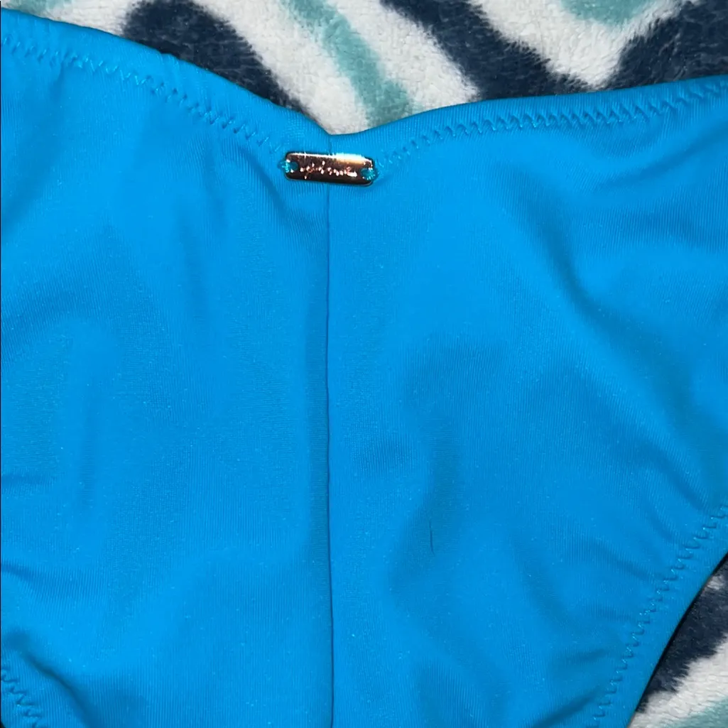 Victoria’s Secret Pink Cut Out Blue Bikini Set - Image 8