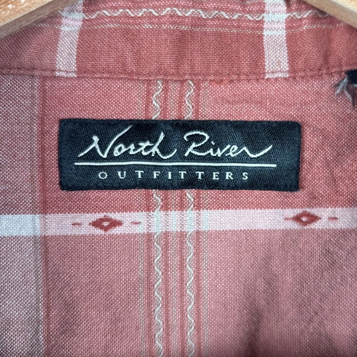 North River Outfitters Women's Size Large Red Geometric Plaid Western Snap Shirt - Image 5