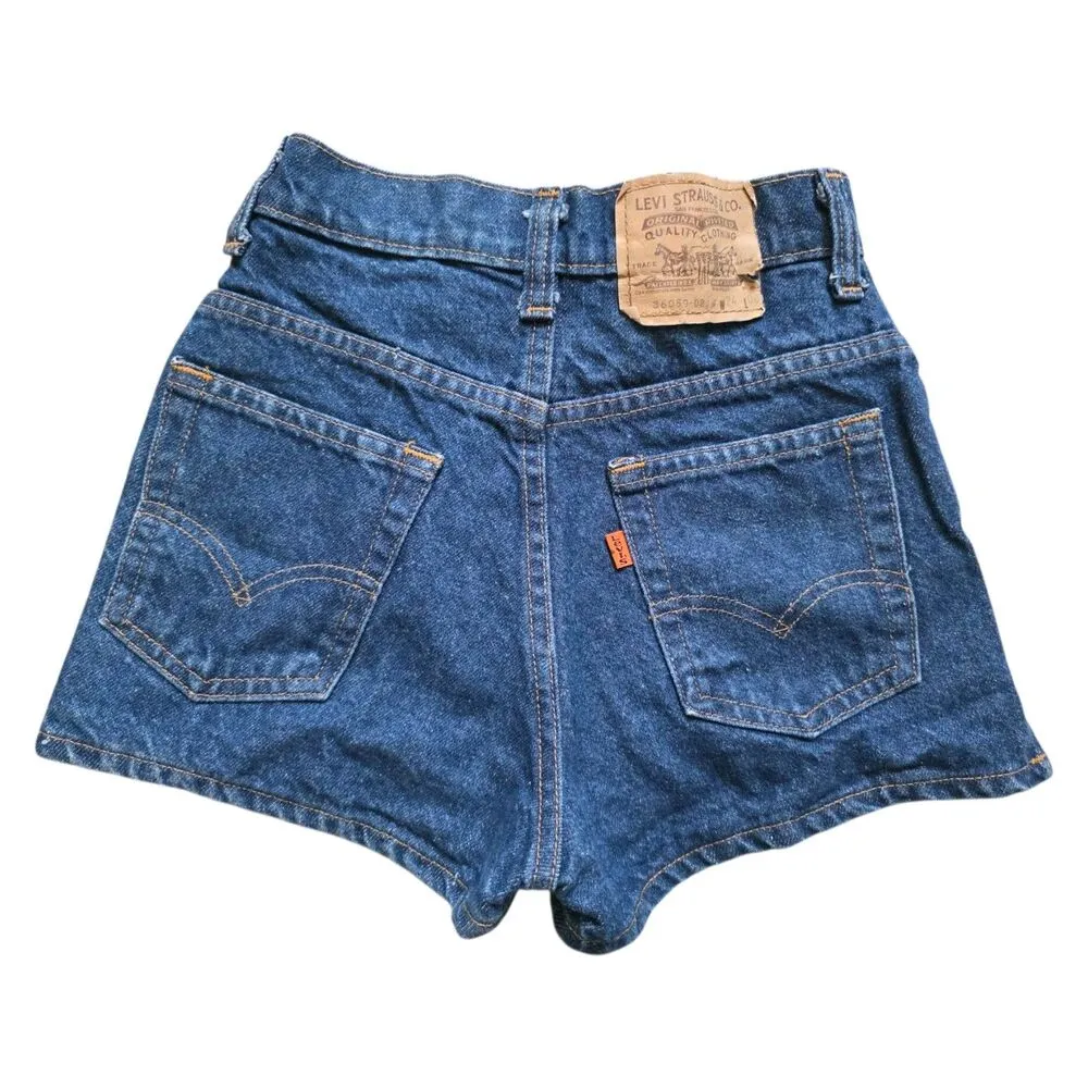 Vintage 1970s(?) Levi's Shorts Orange Tab Denim Women Size 22" Waist Little e - Image 9